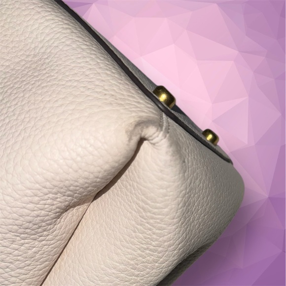 COACH Shay Shoulder Bag color chalk - Picture 9 of 16